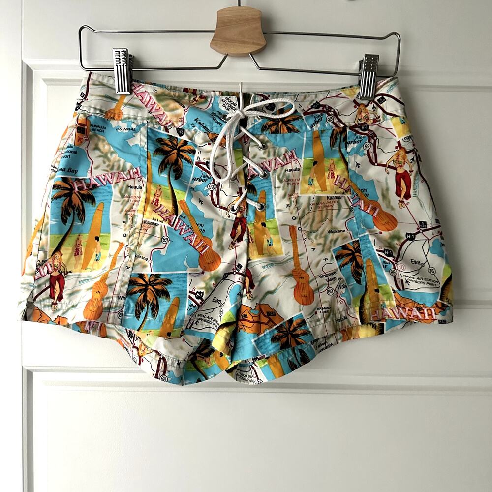 No Boundaries Y2K Hawaiian Printed Swim Shorts Sz S